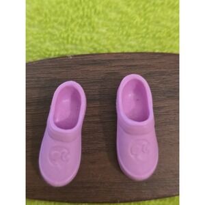Barbie Doll Shoes Petite Flat Foot Pink Clogs Nurse Doctor Hospital Mattel #1133